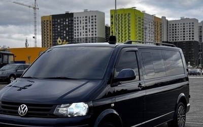 Volkswagen Caravelle T5, 2013 год, 1 850 000 рублей, 1 фотография