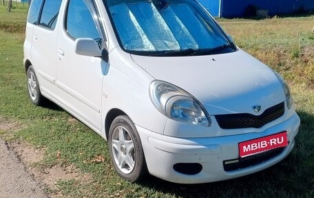 Toyota FunCargo, 2004 год, 620 000 рублей, 1 фотография