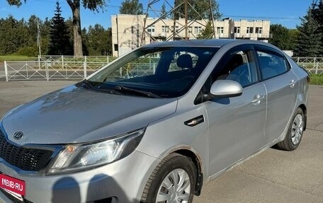 KIA Rio III рестайлинг, 2012 год, 550 000 рублей, 6 фотография