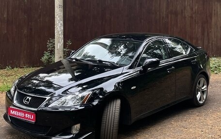 Lexus IS II рестайлинг 2, 2008 год, 1 400 000 рублей, 1 фотография