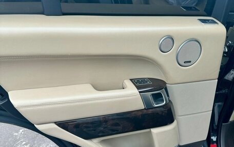 Land Rover Range Rover IV рестайлинг, 2015 год, 5 000 000 рублей, 7 фотография