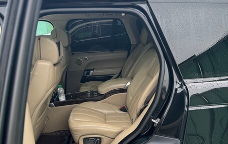 Land Rover Range Rover IV рестайлинг, 2015 год, 5 000 000 рублей, 17 фотография