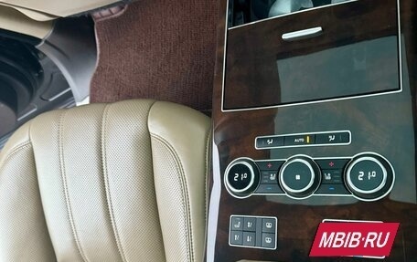 Land Rover Range Rover IV рестайлинг, 2015 год, 5 000 000 рублей, 19 фотография