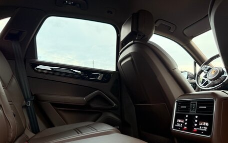 Porsche Cayenne III, 2019 год, 6 990 000 рублей, 25 фотография