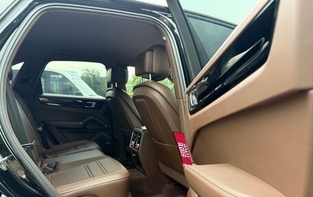 Porsche Cayenne III, 2019 год, 6 990 000 рублей, 23 фотография