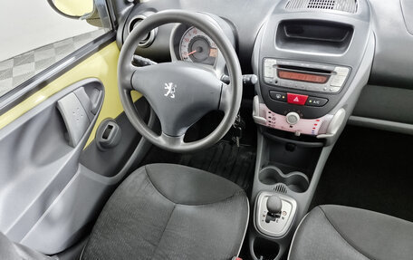 Peugeot 107 I рестайлинг, 2011 год, 369 000 рублей, 12 фотография