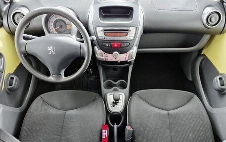 Peugeot 107 I рестайлинг, 2011 год, 369 000 рублей, 18 фотография