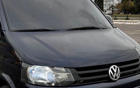 Volkswagen Caravelle T5, 2013 год, 1 850 000 рублей, 6 фотография