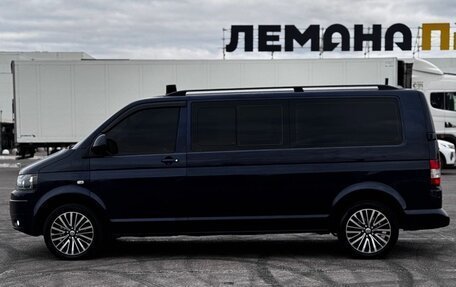 Volkswagen Caravelle T5, 2013 год, 1 850 000 рублей, 10 фотография