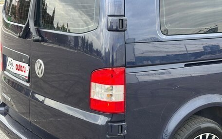 Volkswagen Caravelle T5, 2013 год, 1 850 000 рублей, 14 фотография