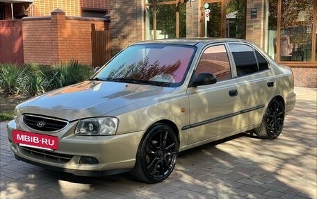 Hyundai Accent II, 2004 год, 550 000 рублей, 2 фотография