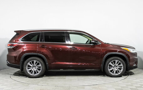 Toyota Highlander III, 2014 год, 3 199 700 рублей, 4 фотография