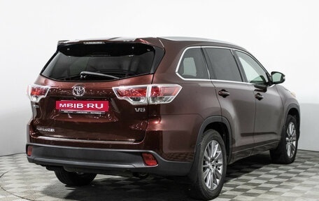 Toyota Highlander III, 2014 год, 3 199 700 рублей, 5 фотография