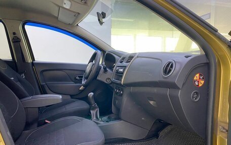 Renault Sandero II рестайлинг, 2015 год, 619 000 рублей, 13 фотография