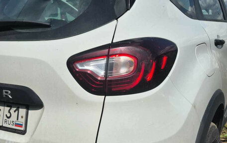 Renault Kaptur I рестайлинг, 2018 год, 953 000 рублей, 2 фотография
