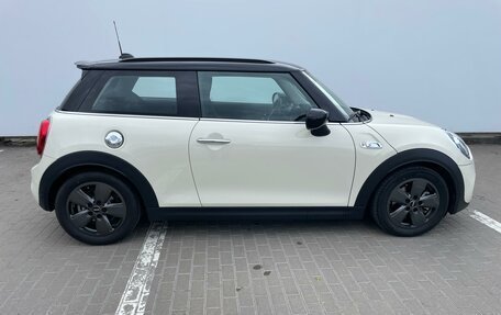 MINI Hatch, 2021 год, 3 350 000 рублей, 5 фотография