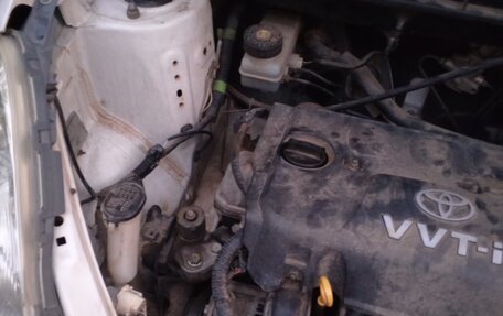 Toyota FunCargo, 2004 год, 620 000 рублей, 17 фотография