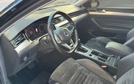 Volkswagen Passat B8 рестайлинг, 2019 год, 3 299 000 рублей, 27 фотография