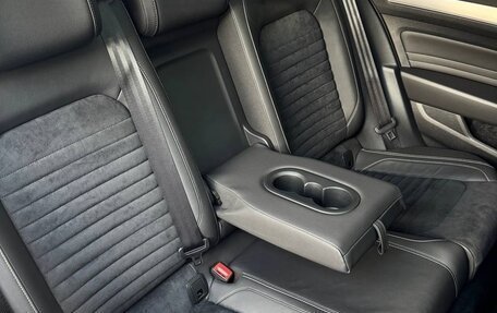 Volkswagen Passat B8 рестайлинг, 2019 год, 3 299 000 рублей, 37 фотография