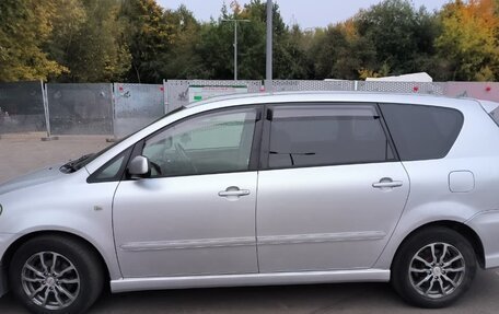 Toyota Ipsum II, 2003 год, 999 000 рублей, 3 фотография