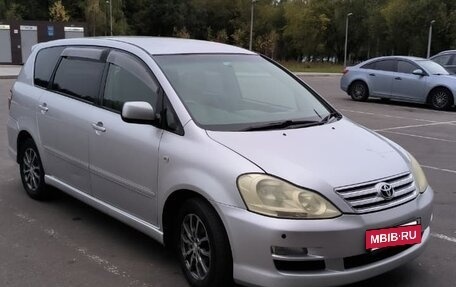 Toyota Ipsum II, 2003 год, 999 000 рублей, 8 фотография