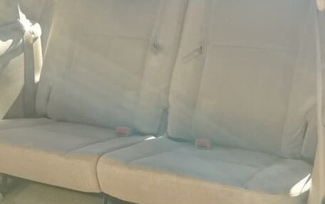 Toyota Ipsum II, 2003 год, 999 000 рублей, 23 фотография