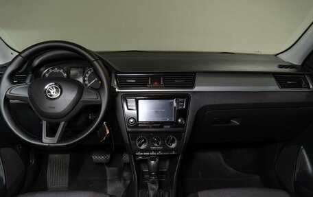 Skoda Rapid I, 2018 год, 1 400 000 рублей, 6 фотография