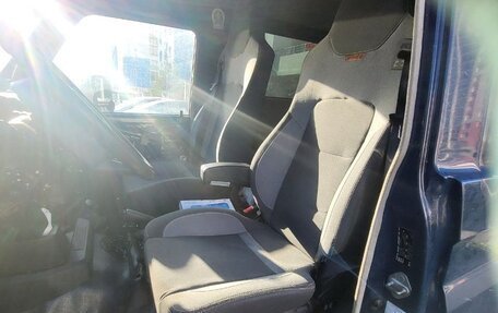 Toyota Land Cruiser 70, 2006 год, 4 000 000 рублей, 13 фотография