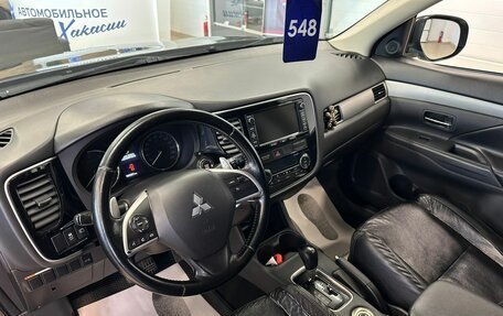 Mitsubishi Outlander III рестайлинг 3, 2014 год, 1 879 000 рублей, 11 фотография