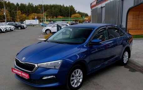 Skoda Rapid II, 2021 год, 1 590 320 рублей, 2 фотография