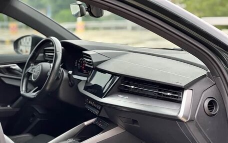Audi A3, 2021 год, 2 300 000 рублей, 16 фотография
