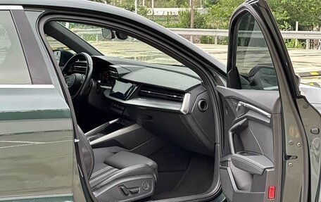 Audi A3, 2021 год, 2 300 000 рублей, 15 фотография