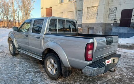 Nissan NP300, 2008 год, 999 999 рублей, 10 фотография