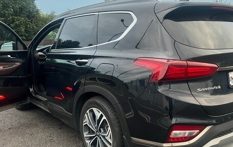 Hyundai Santa Fe IV, 2019 год, 2 490 000 рублей, 17 фотография