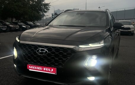 Hyundai Santa Fe IV, 2019 год, 2 490 000 рублей, 22 фотография