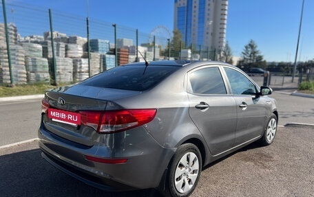 KIA Rio III рестайлинг, 2016 год, 940 000 рублей, 5 фотография