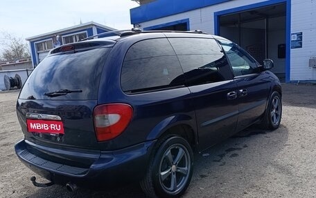 Dodge Caravan IV, 2003 год, 750 000 рублей, 2 фотография