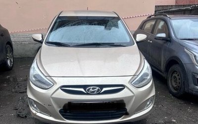 Hyundai Solaris II рестайлинг, 2013 год, 700 000 рублей, 1 фотография
