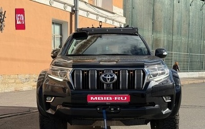 Toyota Land Cruiser Prado 150 рестайлинг 2, 2018 год, 6 700 000 рублей, 1 фотография