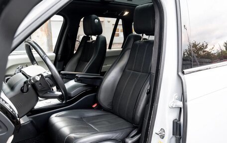 Land Rover Range Rover IV рестайлинг, 2015 год, 3 849 000 рублей, 15 фотография