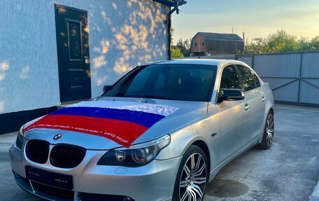 BMW 5 серия, 2004 год, 1 050 000 рублей, 3 фотография