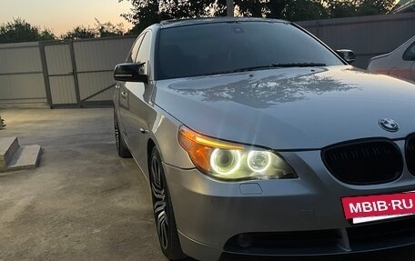 BMW 5 серия, 2004 год, 1 050 000 рублей, 6 фотография
