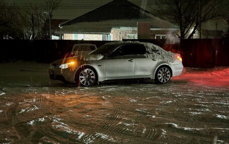 BMW 5 серия, 2004 год, 1 050 000 рублей, 19 фотография
