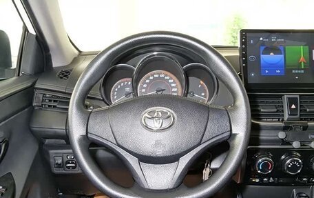 Toyota Yaris XP150 рестайлинг, 2021 год, 1 343 582 рублей, 21 фотография