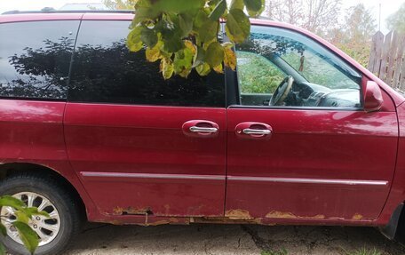 KIA Carnival III, 2005 год, 250 000 рублей, 3 фотография
