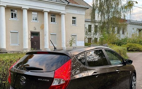 Hyundai Solaris II рестайлинг, 2015 год, 1 050 000 рублей, 5 фотография