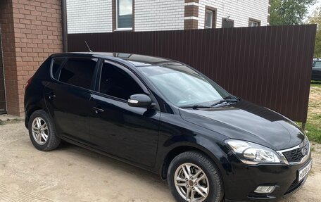 KIA cee'd I рестайлинг, 2010 год, 800 000 рублей, 5 фотография