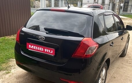 KIA cee'd I рестайлинг, 2010 год, 800 000 рублей, 9 фотография