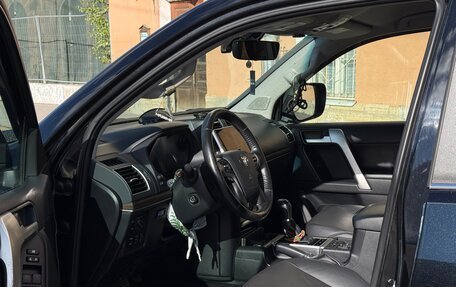Toyota Land Cruiser Prado 150 рестайлинг 2, 2018 год, 6 700 000 рублей, 10 фотография