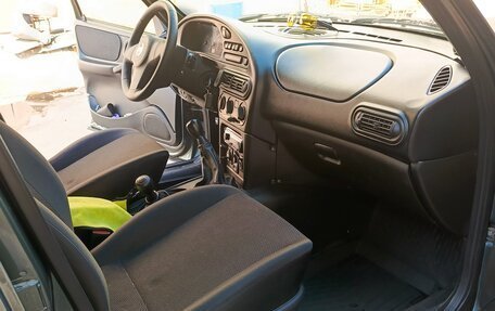 Chevrolet Niva I рестайлинг, 2016 год, 699 999 рублей, 5 фотография